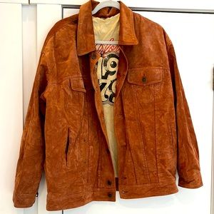 Free people suede jacket! Has that soft vintage look and feel with a cool lining